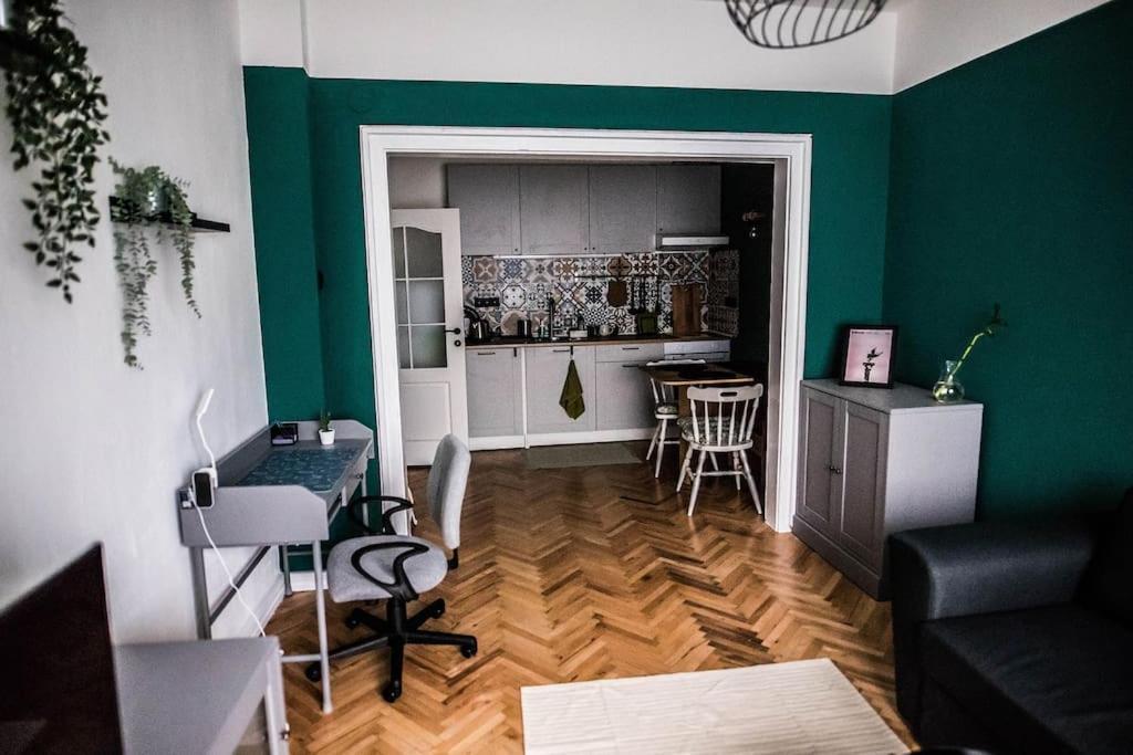 Flat Historic Center *